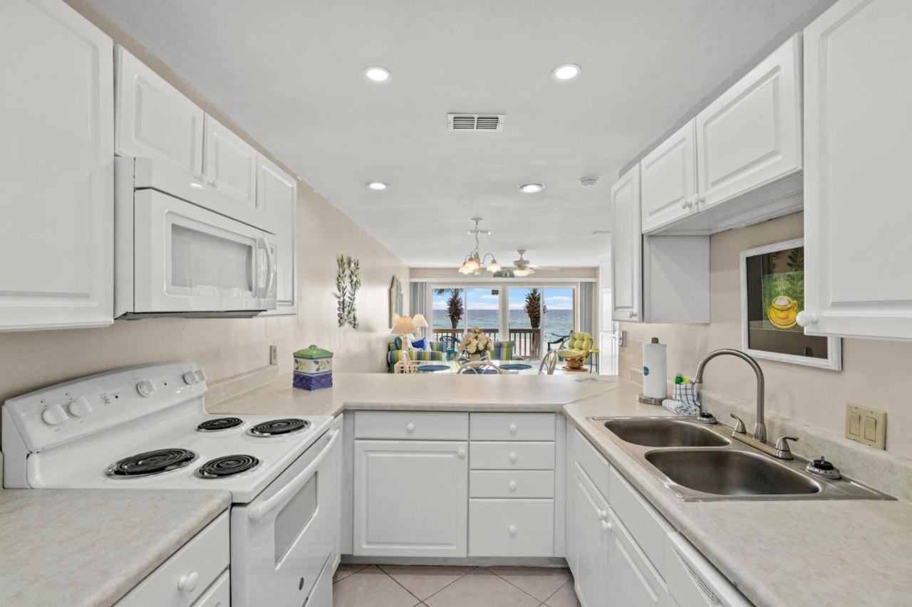 2bd/25ba Gulf Front Townhome Near Pier Park! Gulf Views! Access! *