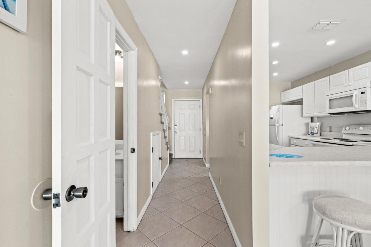 Holiday home 2bd/25ba Gulf Front Townhome Near Pier Park! Gulf Views! Access! *